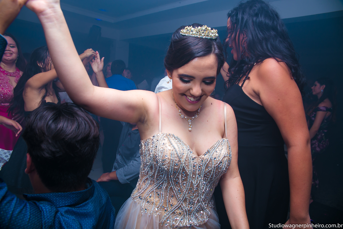 baladinha de 15 anos em Belém estação gourmet