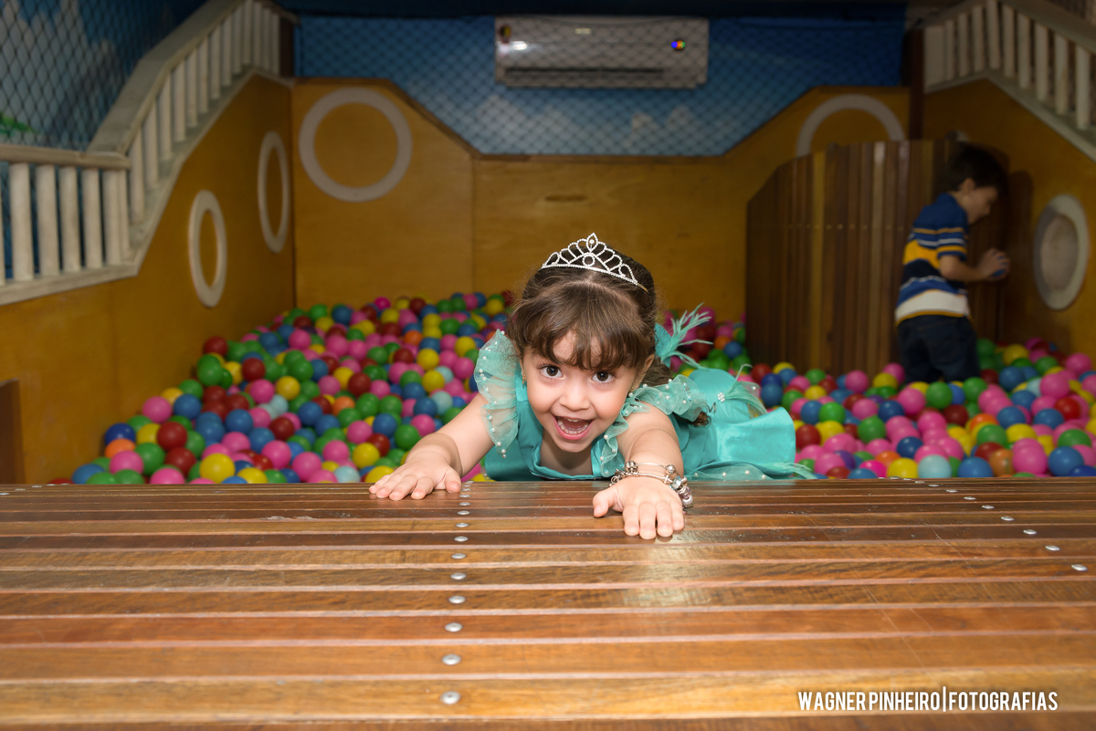 colmeia park e buffet infantil