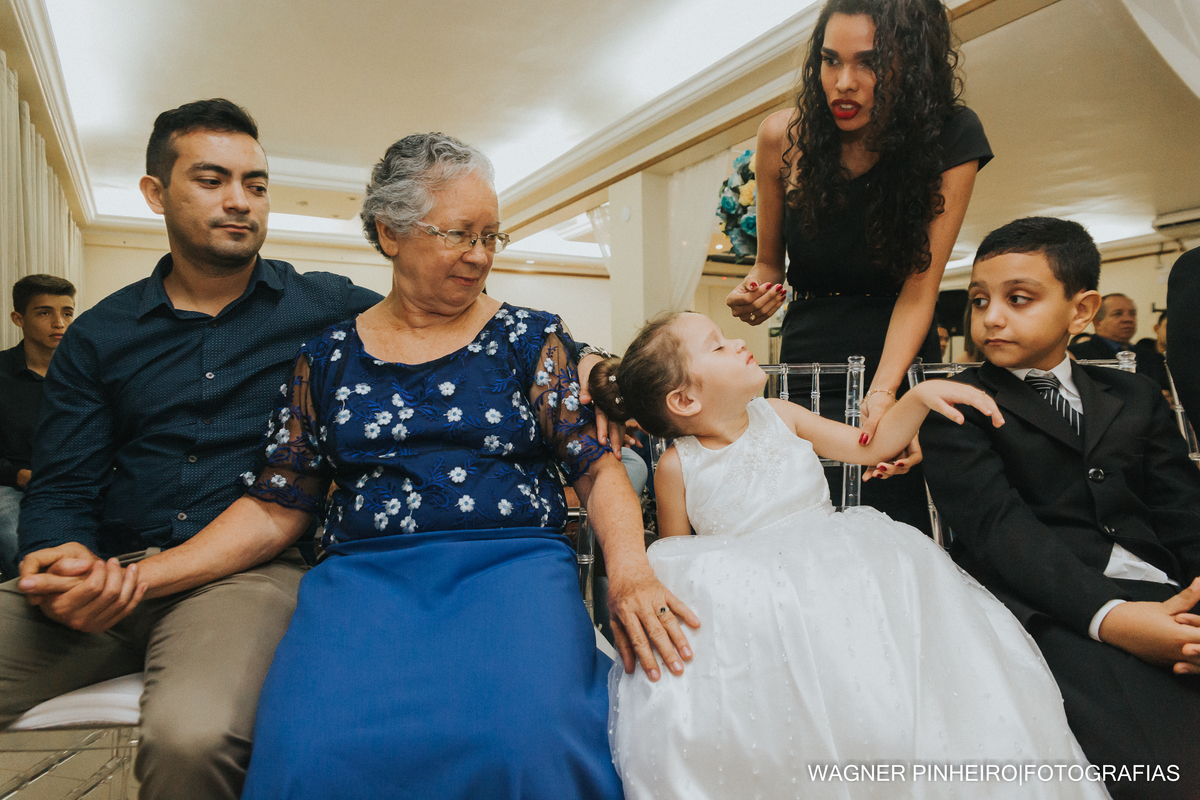 foto espontânea de casamento