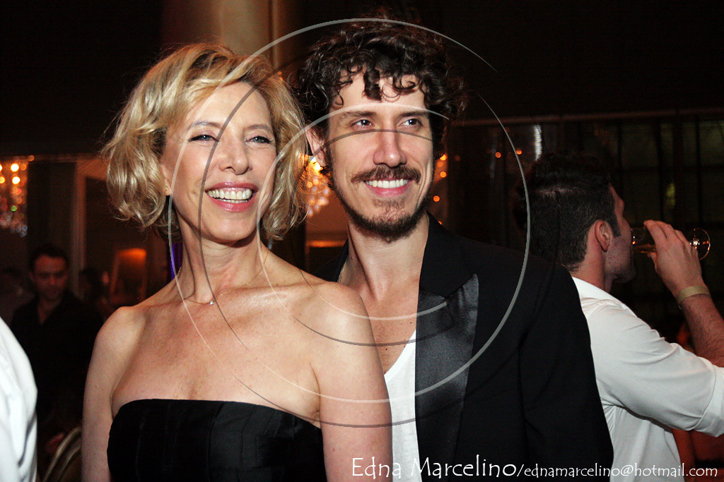 Marlia Gabriela e o filho Theo Cochrane