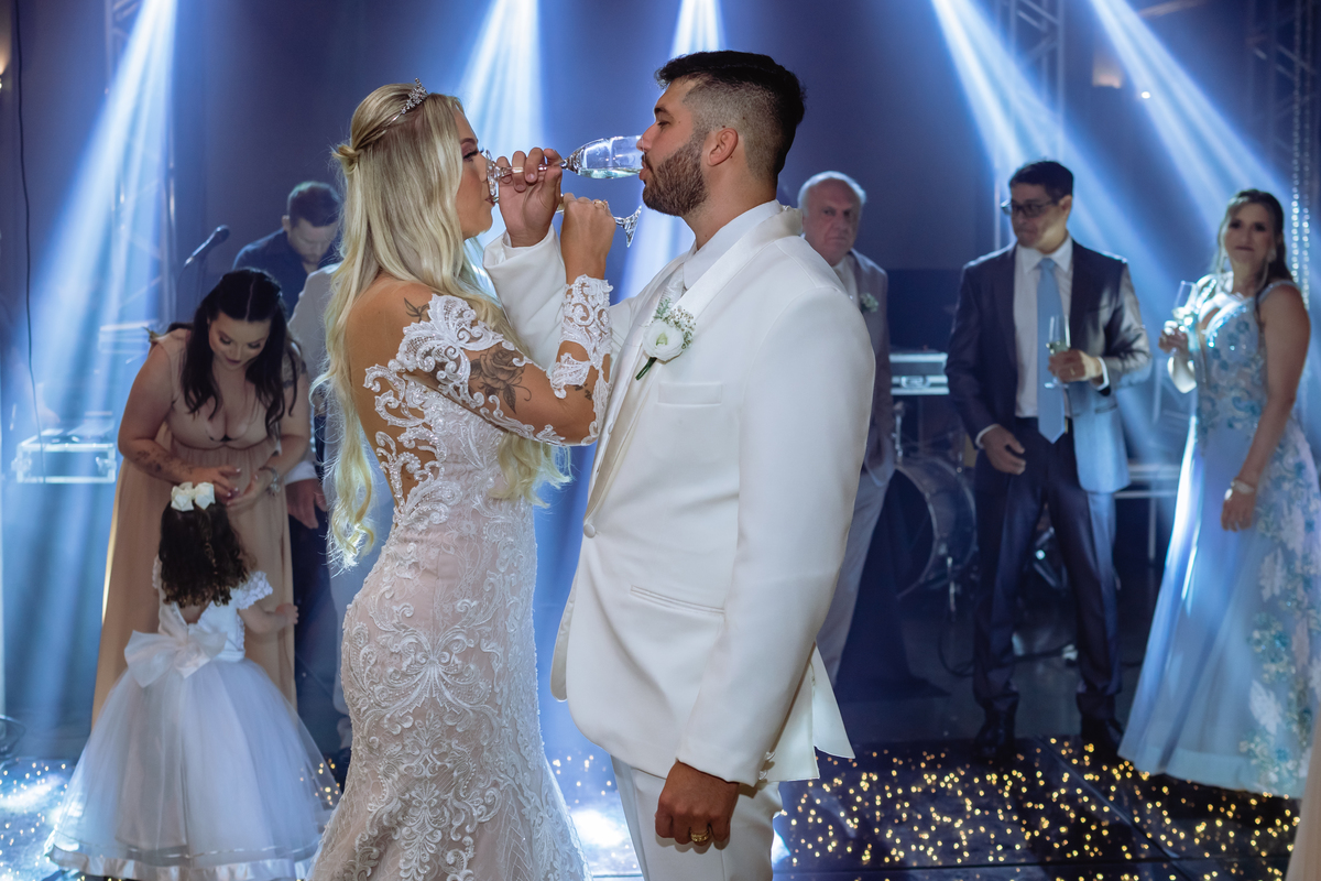 #casamneto, #casamentonoindaia, #festa, #festanoindaia, #cerimonia, #wedding, #noiva, #noivas, #noivas2022, #evento, #eventonoindaia, #auraphotostudiobr, #indaia #cerimonialista, #cerimonial