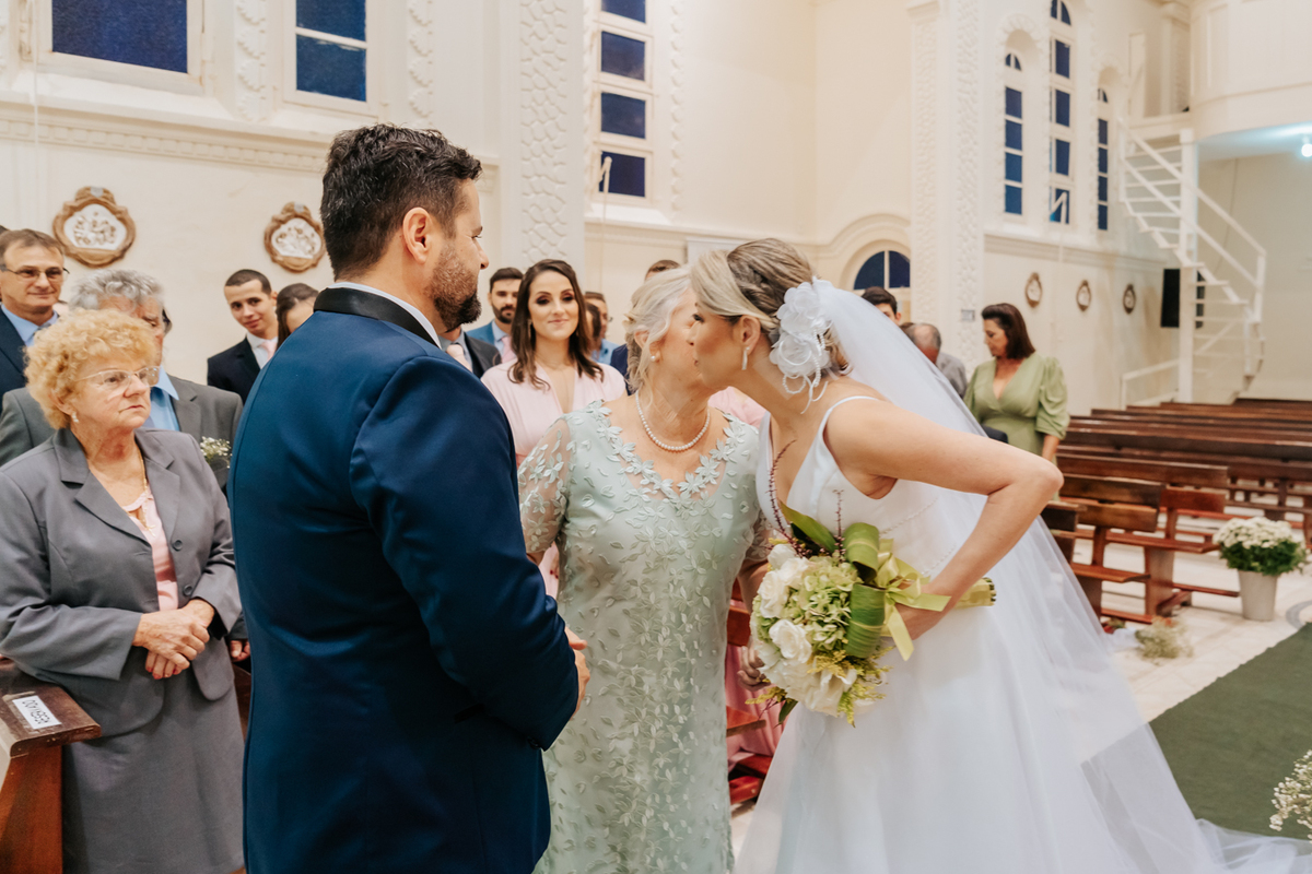 #casamento, #festa, #comemoracao, #igreja, #auraphotostudiobr, #amor, #wedding, #praca, #tijucas, #noiva