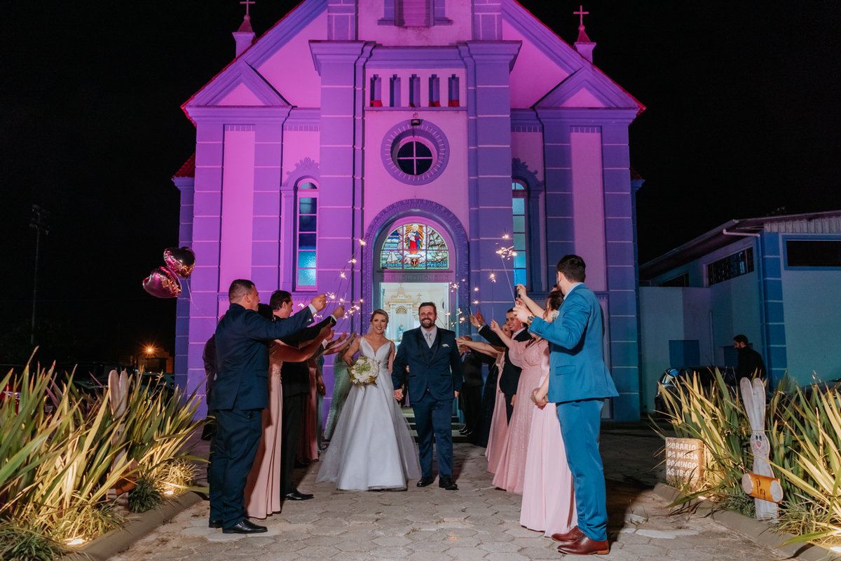 #casamento, #festa, #comemoracao, #igreja, #auraphotostudiobr, #amor, #wedding, #praca, #tijucas, #noiva