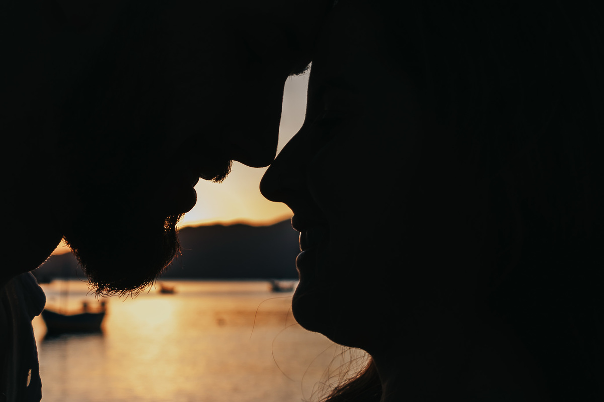 #prewedding #praia #cantogrande #diaespecial #noiva #noivas #noivas2022 #fotonapraia #pordosol #ensaiodecasal #auraphotostudio #bombinhas #bombas