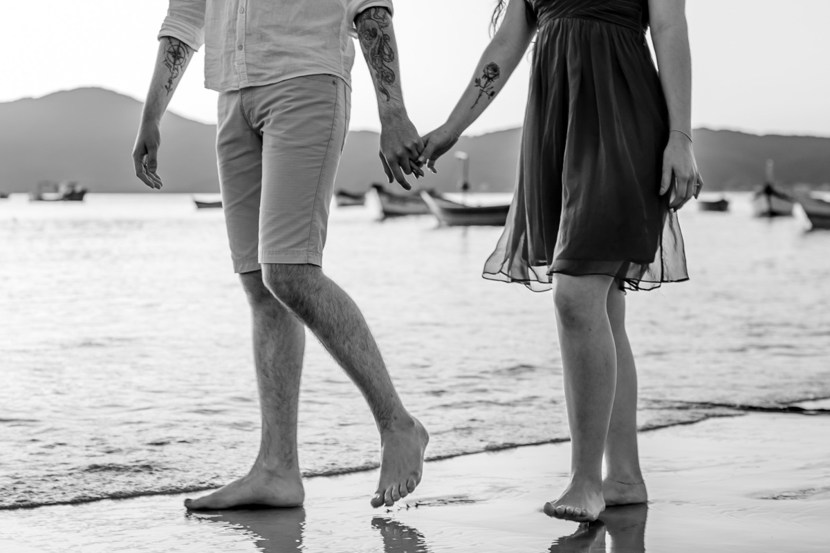 #prewedding #praia #cantogrande #diaespecial #noiva #noivas #noivas2022 #fotonapraia #pordosol #ensaiodecasal #auraphotostudio #bombinhas #bombas