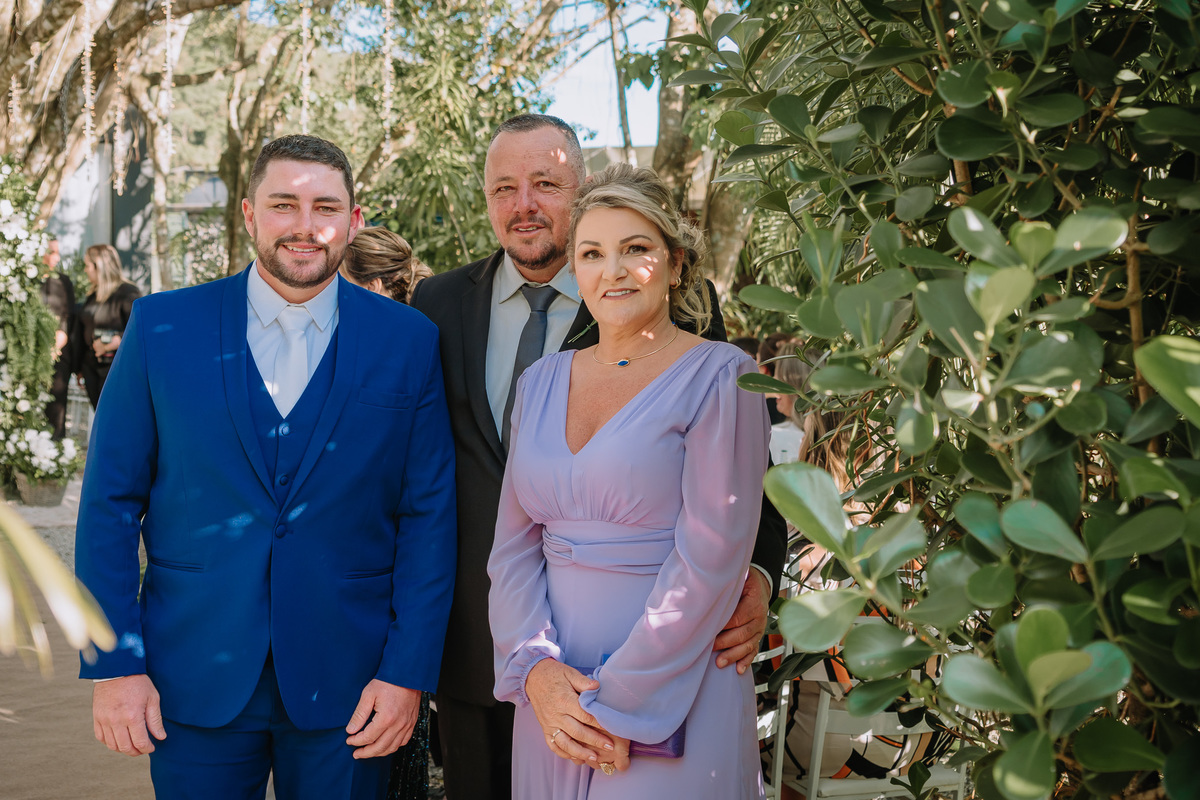 #wedding #weddingday #weddingdress #weddingphotography #casamento #casamentodoano #noiva #noivas #madrinhasdecasamento #madrinhas #noivo #noivodoano #noiva2023 #auraphoto #makingoff