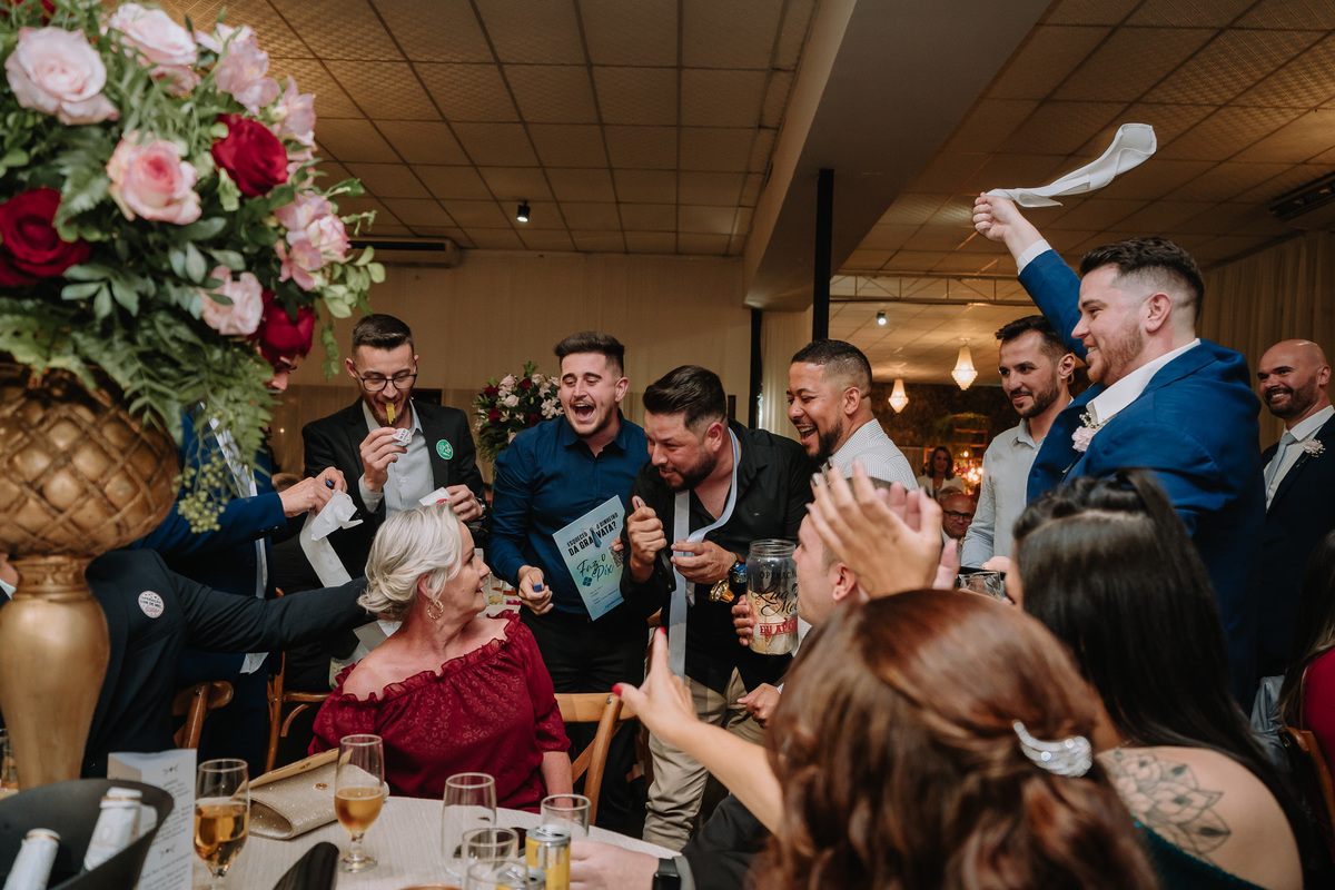 #wedding #weddingday #weddingdress #weddingphotography #casamento #casamentodoano #noiva #noivas #madrinhasdecasamento #madrinhas #noivo #noivodoano #noiva2023 #auraphoto #makingoff