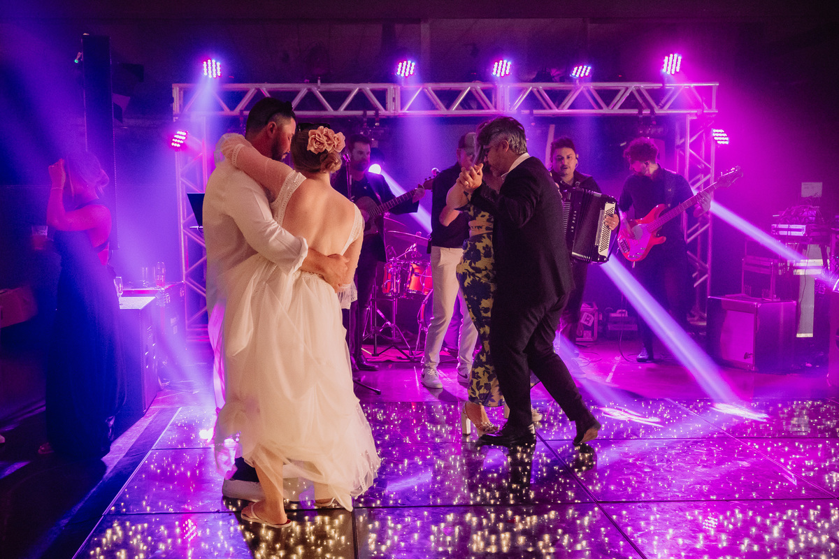 #wedding #weddingday #weddingdress #weddingphotography #casamento #casamentodoano #noiva #noivas #madrinhasdecasamento #madrinhas #noivo #noivodoano #noiva2023 #auraphoto #makingoff