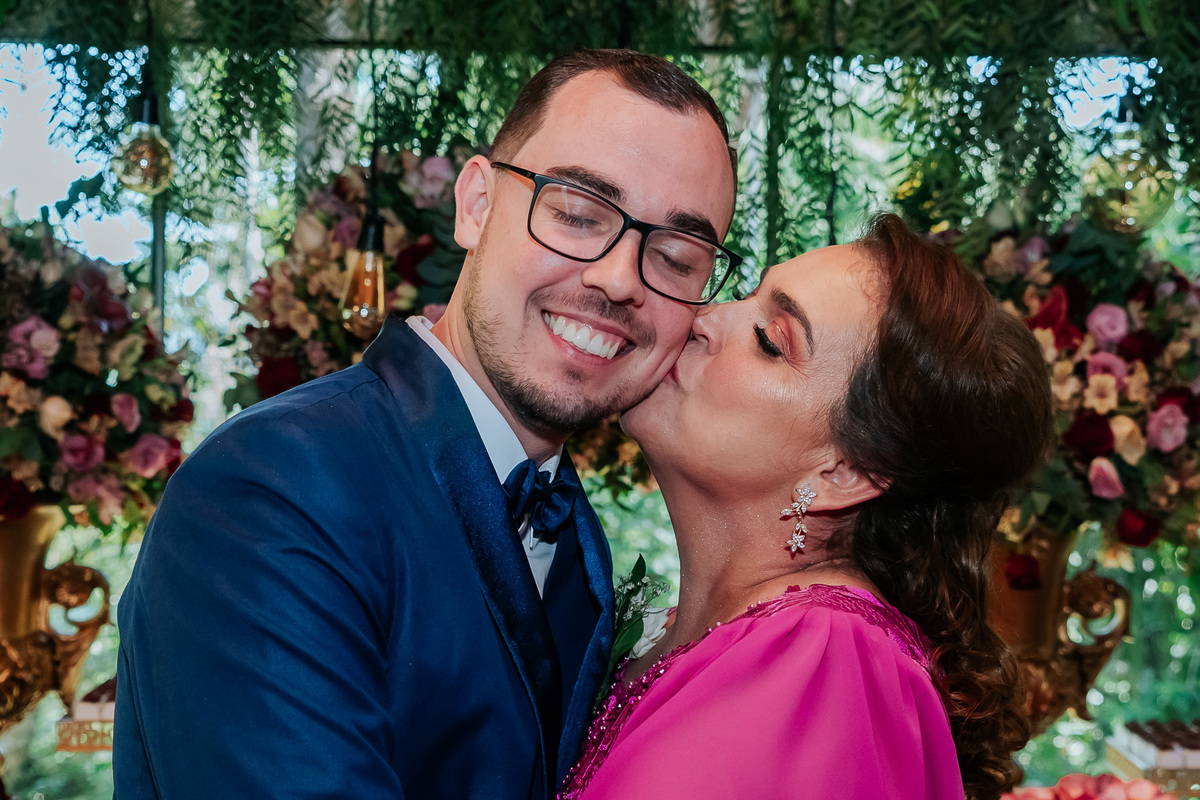 #weddinginspiration #cerimonial #wedding #weddingday #noivos #noivas #novatrento #sc #casamento #inspirarion #cerimonialista #auraphotobr #bride #sonya7iii #sony #makingoff #noiva #noivo