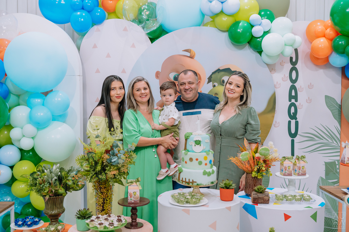 Fotografia de aniversário em Tijucas, foto de aniversário, aura photo, fotógrafos de aniversário, fotos em Tijucas, aniversário em Tijucas, festa de um aninho em Tijucas, fotógrafos aura photo.