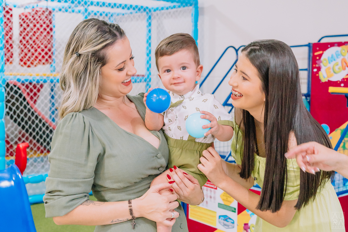 Fotografia de aniversário em Tijucas, foto de aniversário, aura photo, fotógrafos de aniversário, fotos em Tijucas, aniversário em Tijucas, festa de um aninho em Tijucas, fotógrafos aura photo.