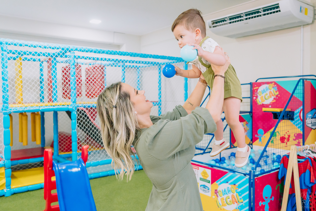 Fotografia de aniversário em Tijucas, foto de aniversário, aura photo, fotógrafos de aniversário, fotos em Tijucas, aniversário em Tijucas, festa de um aninho em Tijucas, fotógrafos aura photo.