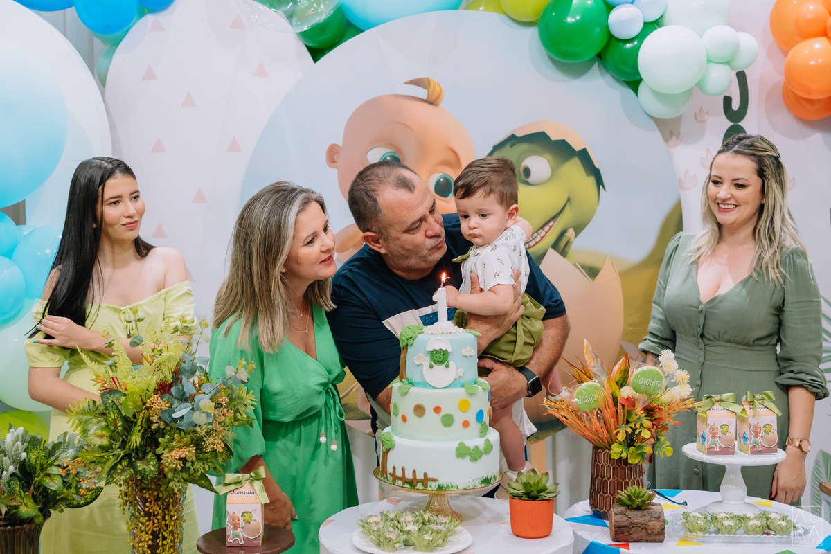 Fotografia de aniversário em Tijucas, foto de aniversário, aura photo, fotógrafos de aniversário, fotos em Tijucas, aniversário em Tijucas, festa de um aninho em Tijucas, fotógrafos aura photo.