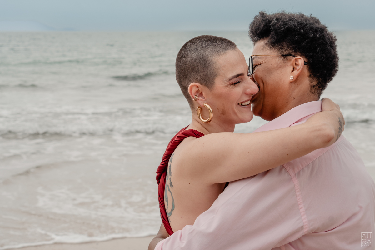 #auraphotobr, #ensaiodecasal, #fotonapraia, #pedidodenoivado, #fotodecasal, #lgbt, #governadorcelsoramos, #floresta, #fotografianapraia, #casal, #santacatarina