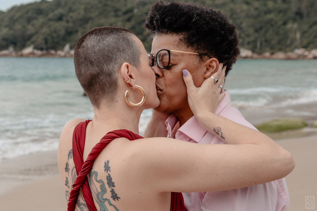#auraphotobr, #ensaiodecasal, #fotonapraia, #pedidodenoivado, #fotodecasal, #lgbt, #governadorcelsoramos, #floresta, #fotografianapraia, #casal, #santacatarina