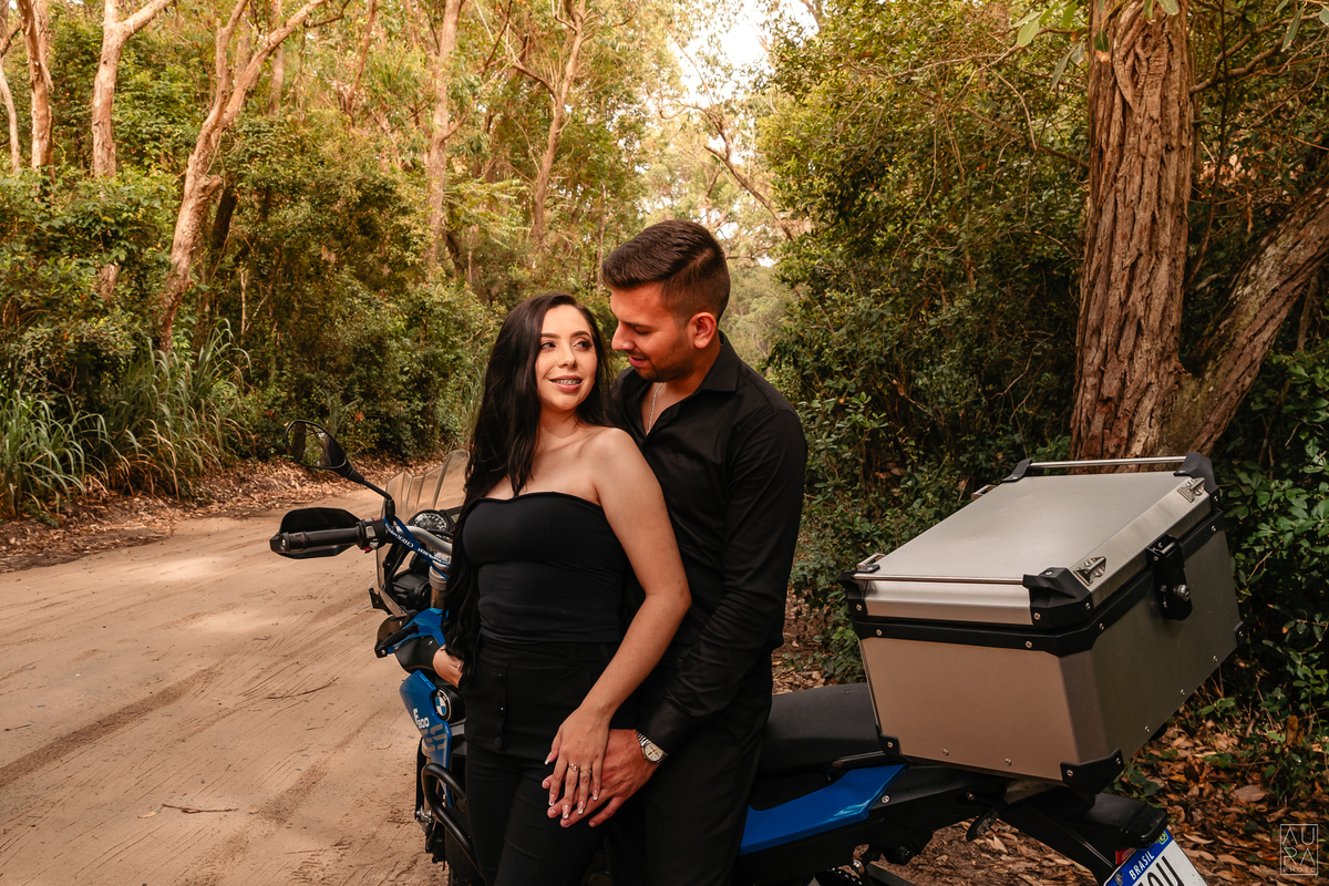 #auraphotobr, auraphotobr, auraphoto, aura photo, fotografo de casamento, casal aura, pré-wedding, ensaio em floripa, trilha do rio vermelho, praia de Moçambique.