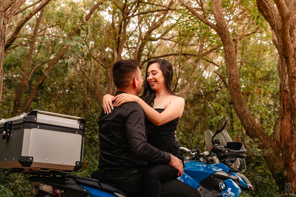 #auraphotobr, auraphotobr, auraphoto, aura photo, fotografo de casamento, casal aura, pré-wedding, ensaio em floripa, trilha do rio vermelho, praia de Moçambique.