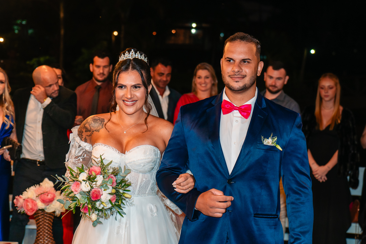 #auraphoto #auraphotobr #fotografodecasamento #wedding #casamentotijucas #Tijucas #noivas #casalAura #weddingphotographer #casamentoSC #noivastijucas #amor #fotografia #casamento2025, fotógrafos de casamento, aura photo, casamento