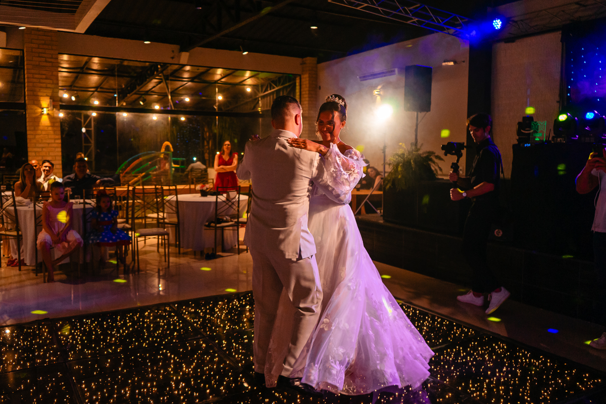 #auraphoto #auraphotobr #fotografodecasamento #wedding #casamentotijucas #Tijucas #noivas #casalAura #weddingphotographer #casamentoSC #noivastijucas #amor #fotografia #casamento2025, fotógrafos de casamento, aura photo, casamento