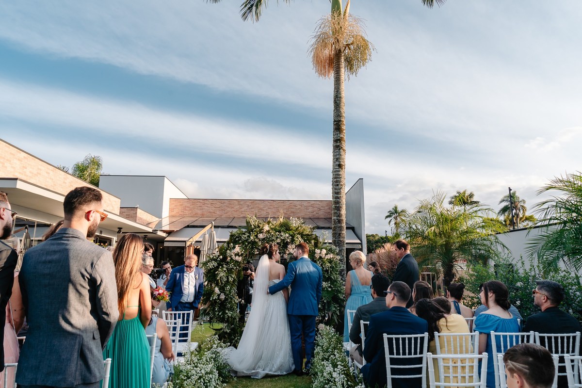 #auraphoto #auraphotobr #fotografodecasamento #wedding #casamentotijucas #Tijucas #noivas #casalAura #weddingphotographer #casamentoSC #noivastijucas #amor #fotografia #casamento2025, fotógrafos de casamento, aura photo, casamento
