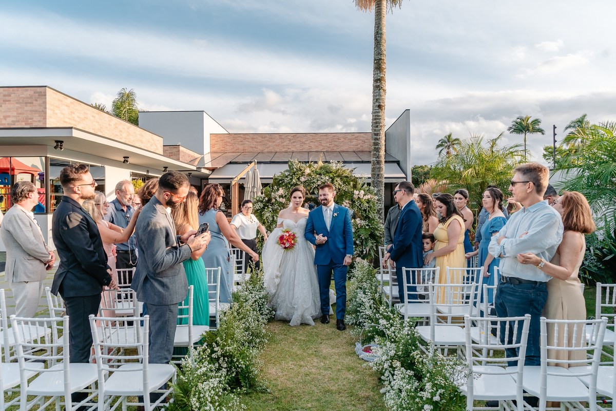 #auraphoto #auraphotobr #fotografodecasamento #wedding #casamentotijucas #Tijucas #noivas #casalAura #weddingphotographer #casamentoSC #noivastijucas #amor #fotografia #casamento2025, fotógrafos de casamento, aura photo, casamento