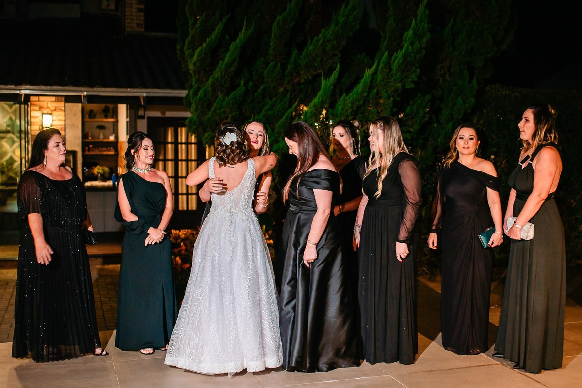 #auraphoto #auraphotobr #fotografodecasamento #wedding #casamentoAraquari #Araquari #noivas #casalAura #weddingphotographer #casamentoSC #noivasAraquari #amor #fotografia #casamento2025
