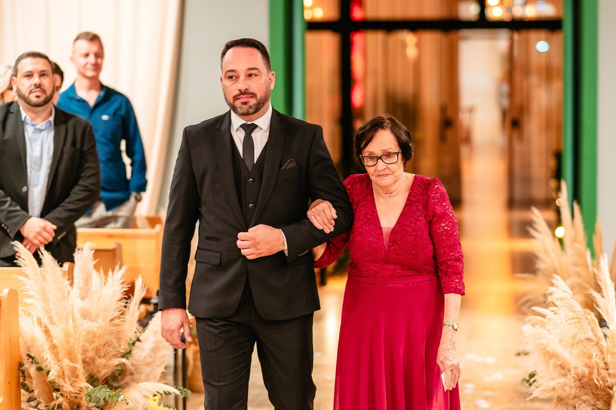 #auraphoto #auraphotobr #fotografodecasamento #wedding #casamentoAraquari #Araquari #noivas #casalAura #weddingphotographer #casamentoSC #noivasAraquari #amor #fotografia #casamento2025
