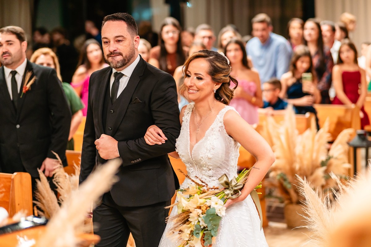 #auraphoto #auraphotobr #fotografodecasamento #wedding #casamentoAraquari #Araquari #noivas #casalAura #weddingphotographer #casamentoSC #noivasAraquari #amor #fotografia #casamento2025
