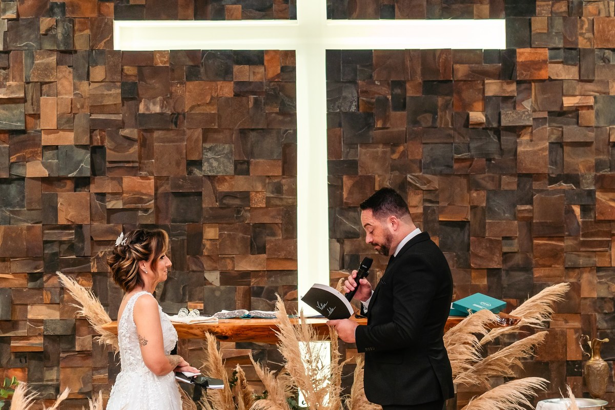 #auraphoto #auraphotobr #fotografodecasamento #wedding #casamentoAraquari #Araquari #noivas #casalAura #weddingphotographer #casamentoSC #noivasAraquari #amor #fotografia #casamento2025
