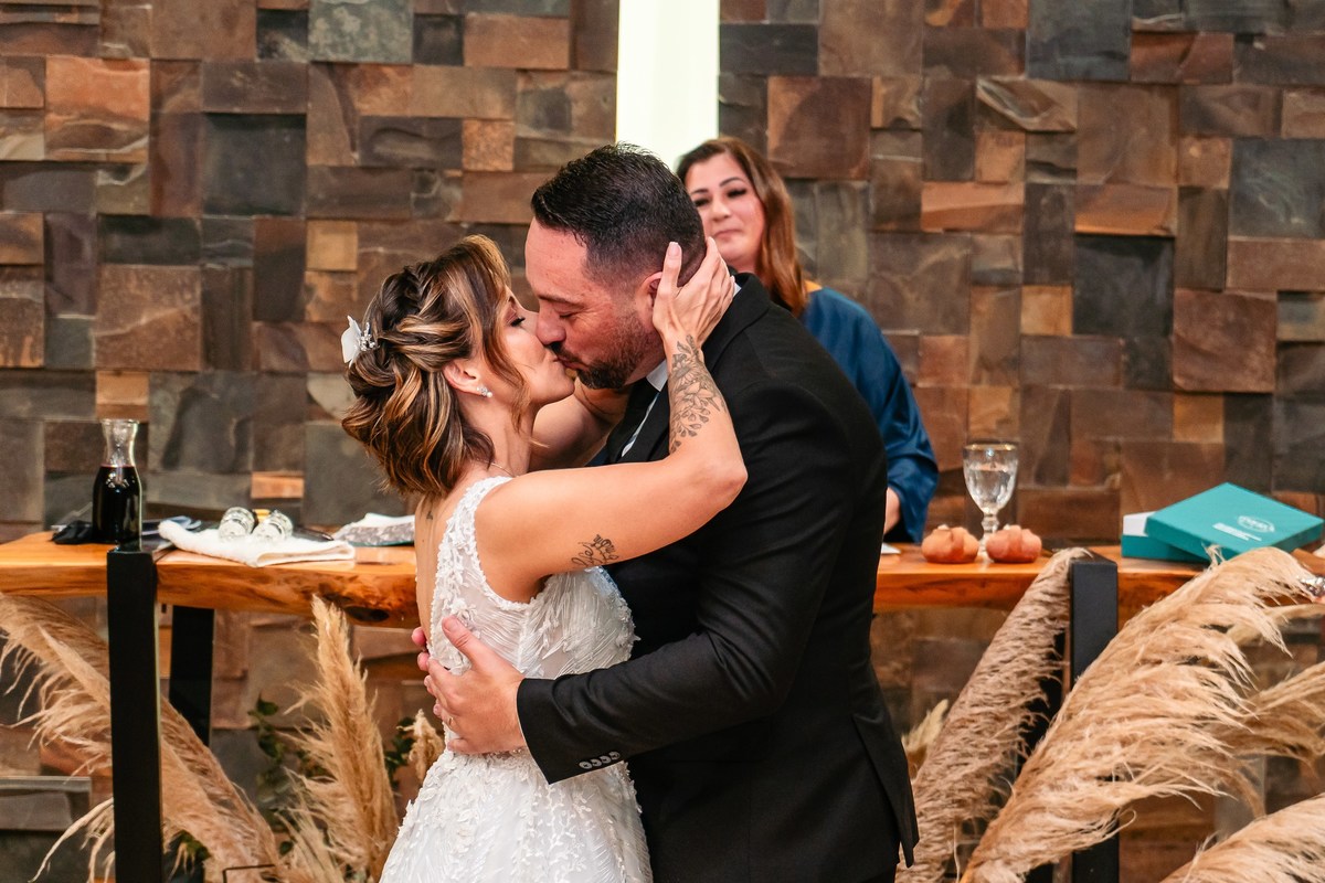 #auraphoto #auraphotobr #fotografodecasamento #wedding #casamentoAraquari #Araquari #noivas #casalAura #weddingphotographer #casamentoSC #noivasAraquari #amor #fotografia #casamento2025
