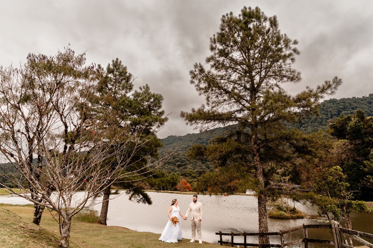 #fernandaeRicardo #auraphoto #casalaura #preweddingcomalma
#valedosventos #riodoscedros #preweddingsc #fotografiacomsentido
#fotografodecasamento #prewedding2025 #noivosaura
#weddingphotographer #casamentosc #noivassc
#ensaiodossonhos #fotografiaautoral