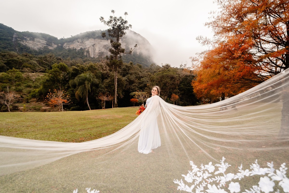 #fernandaeRicardo #auraphoto #casalaura #preweddingcomalma
#valedosventos #riodoscedros #preweddingsc #fotografiacomsentido
#fotografodecasamento #prewedding2025 #noivosaura
#weddingphotographer #casamentosc #noivassc
#ensaiodossonhos #fotografiaautoral