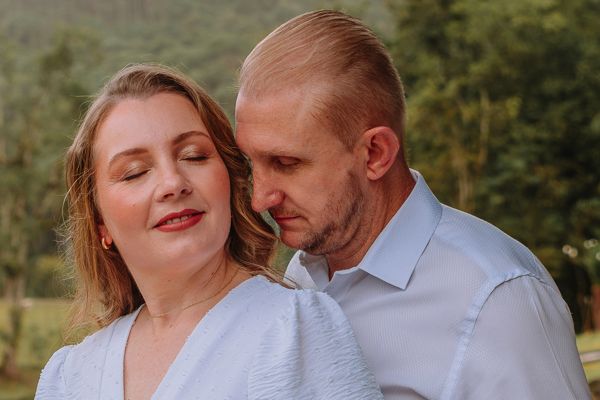 #vivianeeeverton #auraphoto #casalaura #preweddingcomalma #novatrento #sitiomontefrederico #sony #auraphotobr