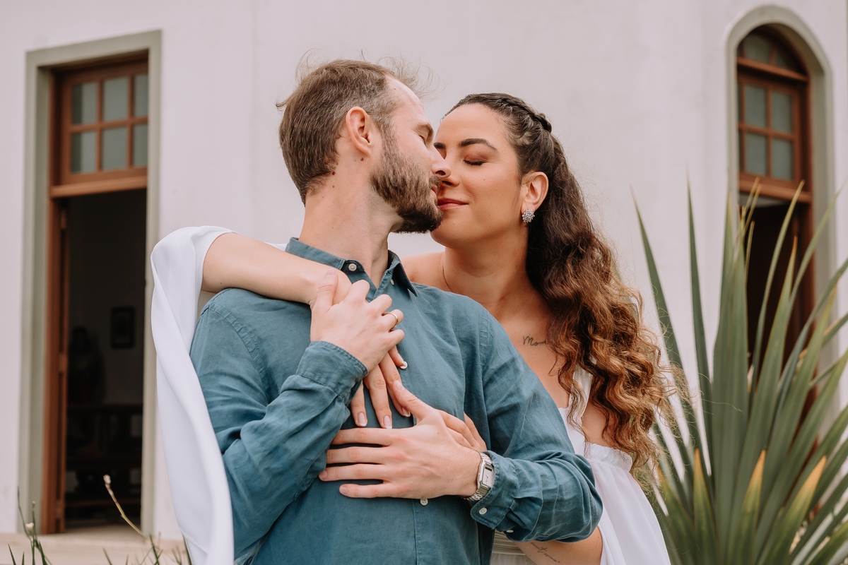 auraphotobr, fotógrafo de casamento, pré wedding em Bombinhas, fotógrafo em Santa Catarina, casamento na praia, fotografia documental e editorial, fotógrafo profissional SC, Aura Photo, ensaio de casal, fotos de casamento naturais, histórias de amor
