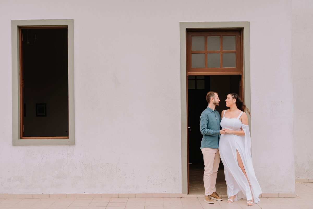 auraphotobr, fotógrafo de casamento, pré wedding em Bombinhas, fotógrafo em Santa Catarina, casamento na praia, fotografia documental e editorial, fotógrafo profissional SC, Aura Photo, ensaio de casal, fotos de casamento naturais, histórias de amor