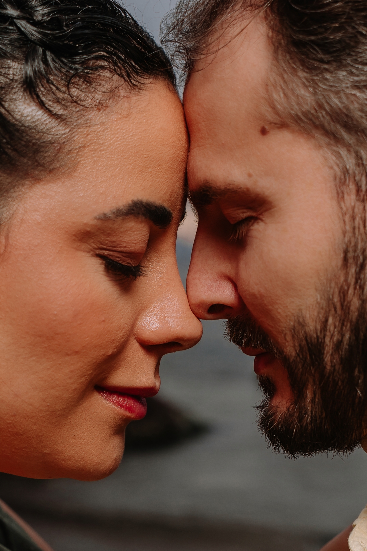 auraphotobr, fotógrafo de casamento, pré wedding em Bombinhas, fotógrafo em Santa Catarina, casamento na praia, fotografia documental e editorial, fotógrafo profissional SC, Aura Photo, ensaio de casal, fotos de casamento naturais, histórias de amor