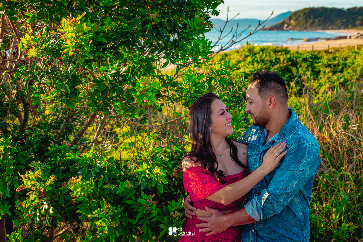 #ensaiodecasal #noivos #ensaionapraia #praiadoestaleiro #balneáriocamboriú #noivos2020 #pedidodenoivado #natureza #préwedding #wedding #viajar #dipereirafotografia #dipereira