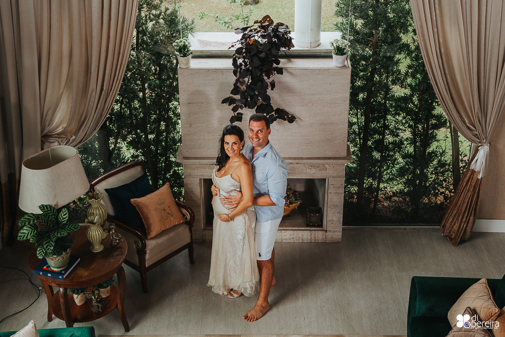 ensaio de casal, ensaio de gestante, fotografia de casal, fotografia de aniversário em Tijucas, aura photo, ensaio de casal casa aberta em Tijucas