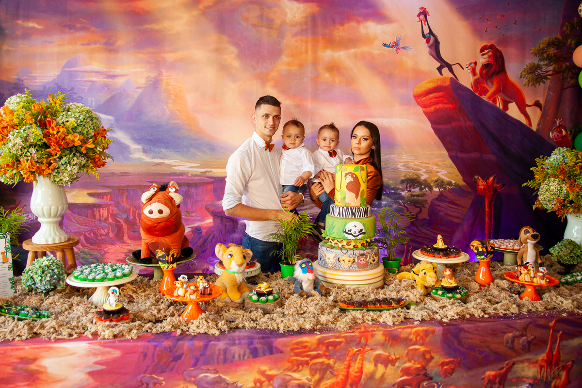 aniversário de um ano em Tijucas, aniversário de gêmeos em Tijucas, aniversário em Tijucas, aniversário em casa, fotografia de aniversário em Tijucas, aura photo, fotografia de aniversário aura photo