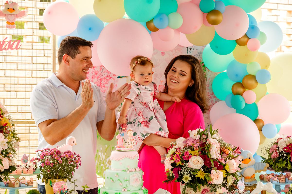 Aura Photo, aniversário de um ano em Tijucas, fotografia de aniversário em Tijucas, aniversário infantil em Tijucas.