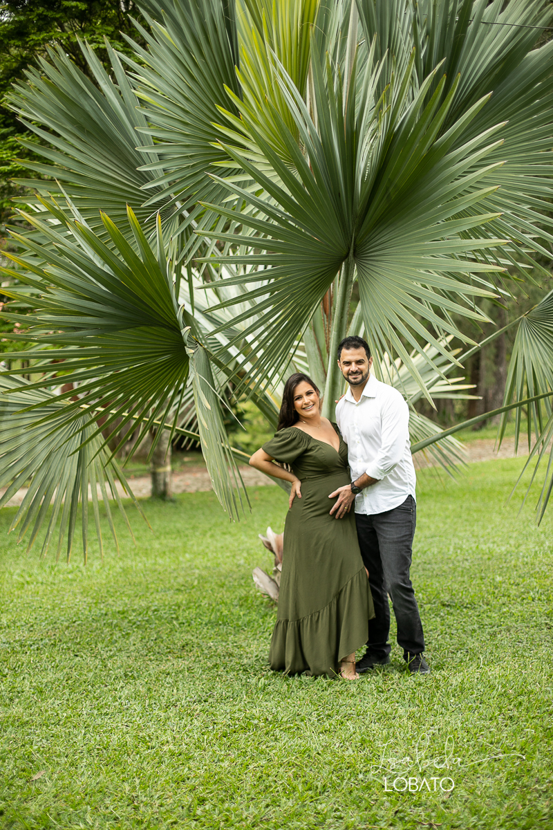 ensaio-gestante-natureza-turismo-em-barbacena-park-hotel-mantiqueira-melhores-hoteis-em-barbacena-vestido-de-gestante-figurino-ensaio-gestante-melhor-fotografa-de-gestante-em-barbacena-mg-estudio-isabela-lobato-fotografia-fotografia-de-gravida-fotos-bq