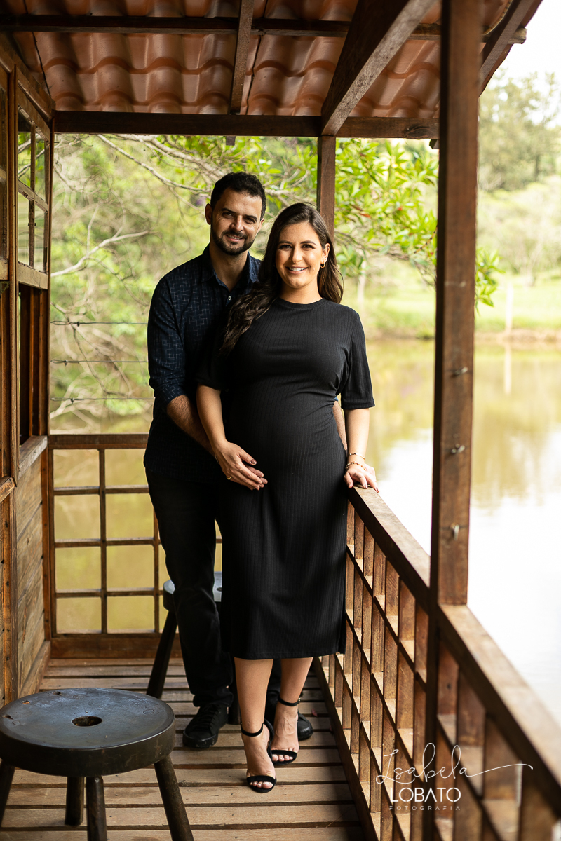 ensaio-gestante-natureza-turismo-em-barbacena-park-hotel-mantiqueira-melhores-hoteis-em-barbacena-vestido-de-gestante-figurino-ensaio-gestante-melhor-fotografa-de-gestante-em-barbacena-mg-estudio-isabela-lobato-fotografia-fotografia-de-gravida-fotos-bq