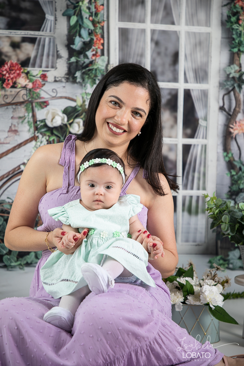 amor-de-mae-dia-das-maes-ensaio-fotografico-dia-das-maes-mamae-amor-mais-sublime-fotografia-de-mae-fundo-fotografico-dia-das-maes-ensaio-das-maes-dia-das-maes-2022-estudio-fotografico-em-barbacena-melhor-fotografa-de-barbacena-iluminacao-de-estudio-ilca