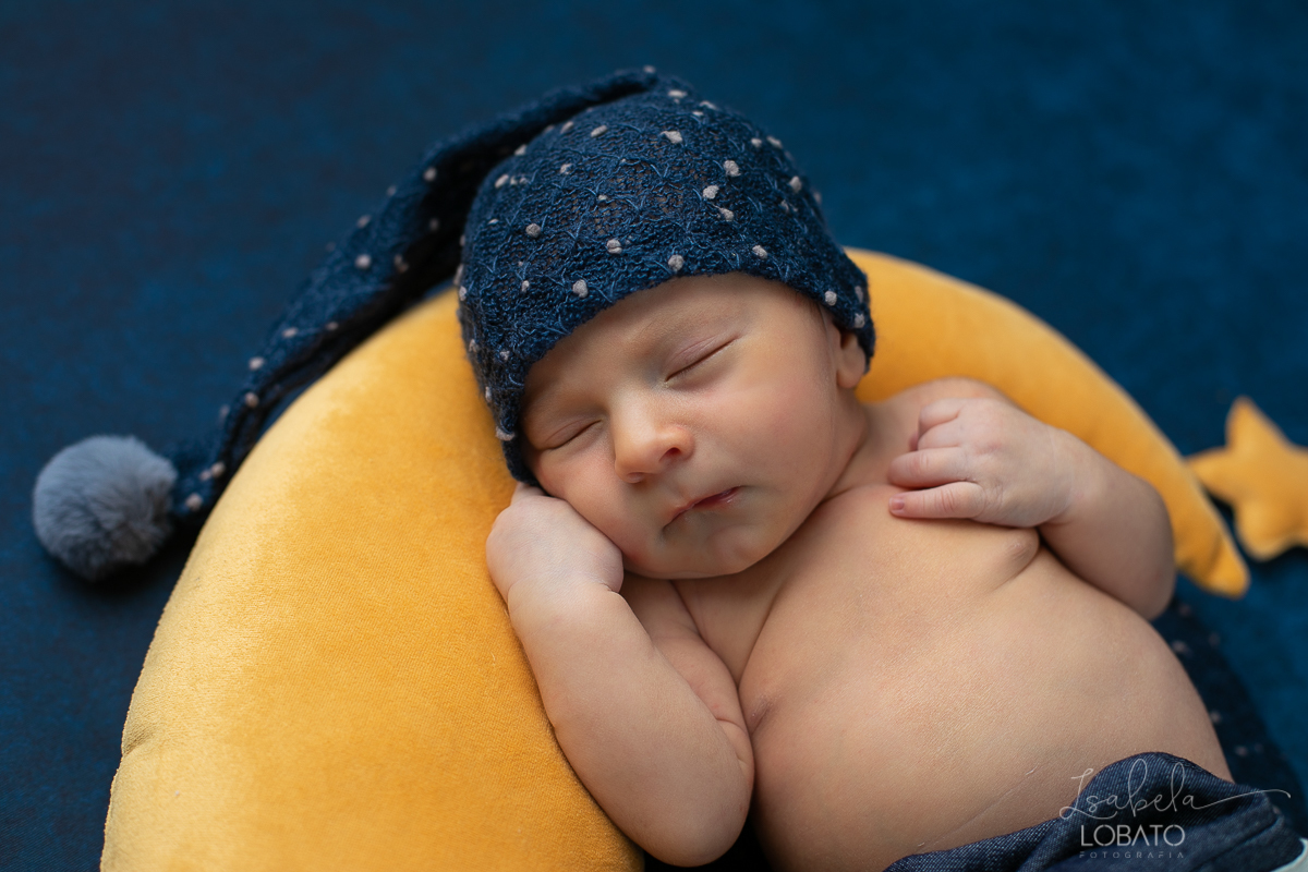 fotografia-newborn-em-barbacena-ensaio-fotografico-de-recem-nascido-newborn-fotografa-especializada-em-recem-nascidos-barbacena-mg-melhor-fotografa-infantil-de-barbacena-e-regiao-isabela-lobato-fotografia-estudio-fotografico-em-barbacena-a-melhor-foto