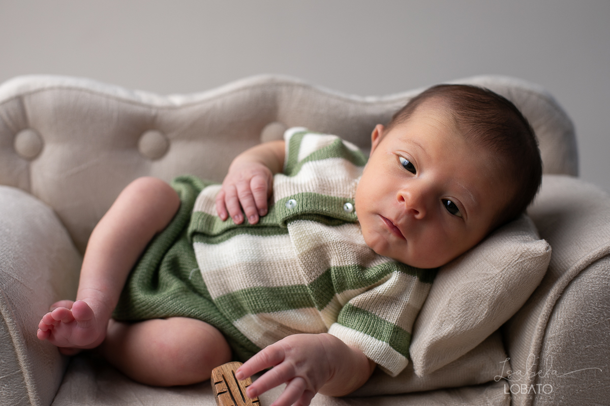fotografia-newborn-em-barbacena-ensaio-fotografico-de-recem-nascido-newborn-fotografa-especializada-em-recem-nascidos-barbacena-mg-melhor-fotografa-infantil-de-barbacena-e-regiao-isabela-lobato-fotografia-estudio-fotografico-em-barbacena-a-melhor-foto