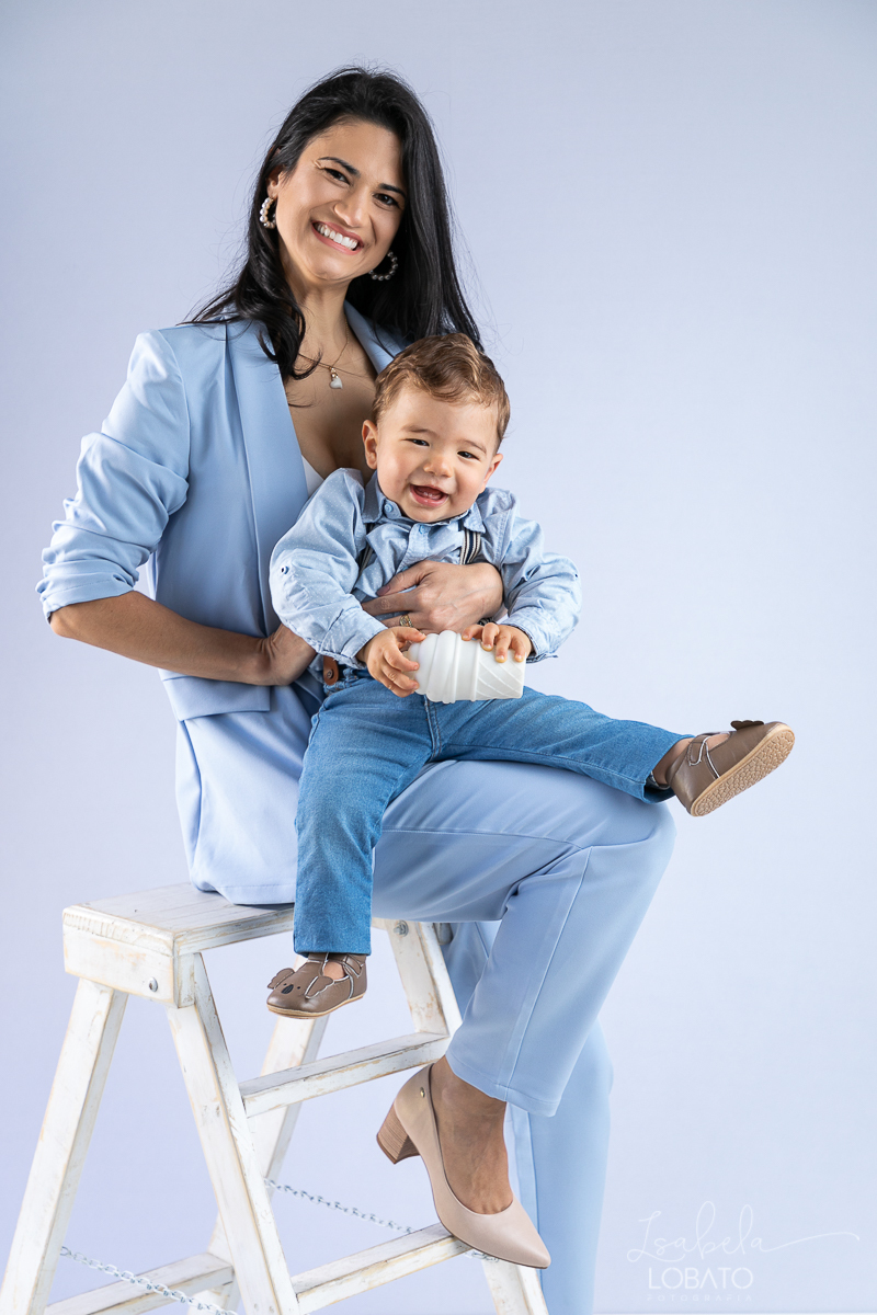 one-ensaio-fotografico-one-baby-ensaio-bebe-um-ano-fases-do-bebe-12-meses-acompanhamento-fotografico-fotografa-especilizada-em-bebes-estudio-fotografico-em-barbacena-isabela-lobato-fotografia-iluminacao-de-estudio-fotografico-ensaio-infantil-prop-fusca