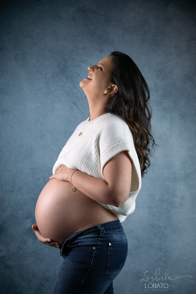 ensaio-de-gestante-pregnant-photography-pregnant-gestante-nove-meses-retratos-de-gestante-irmao-pet-mae-de-pet-fotografo-em-barbacena-promovido-a-irmao-mais-velho-enfermeira-obstetrica-doula-parto-natural-estudio-fotografico-isabela-lobato-fotografia