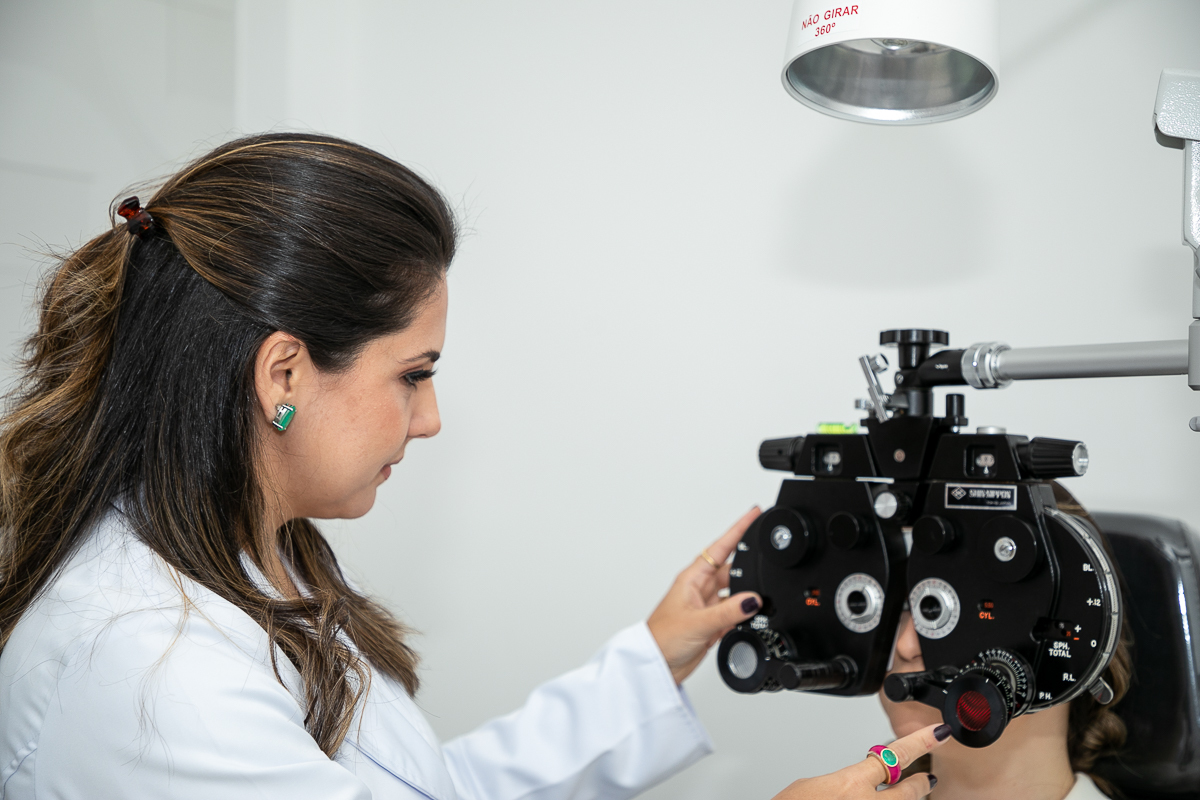 marketing-medico-mkt-digital-fotografia-de-medico-foto-publicidade-para-clinica-de-medicos-fotografo-especializado-em-mkt-marketing-medico-fotografa-publicitaria-fotos-para-perfil-profissional-medico-clinica-de-olhos-santa-clara-em-barbacena-oftalmologia