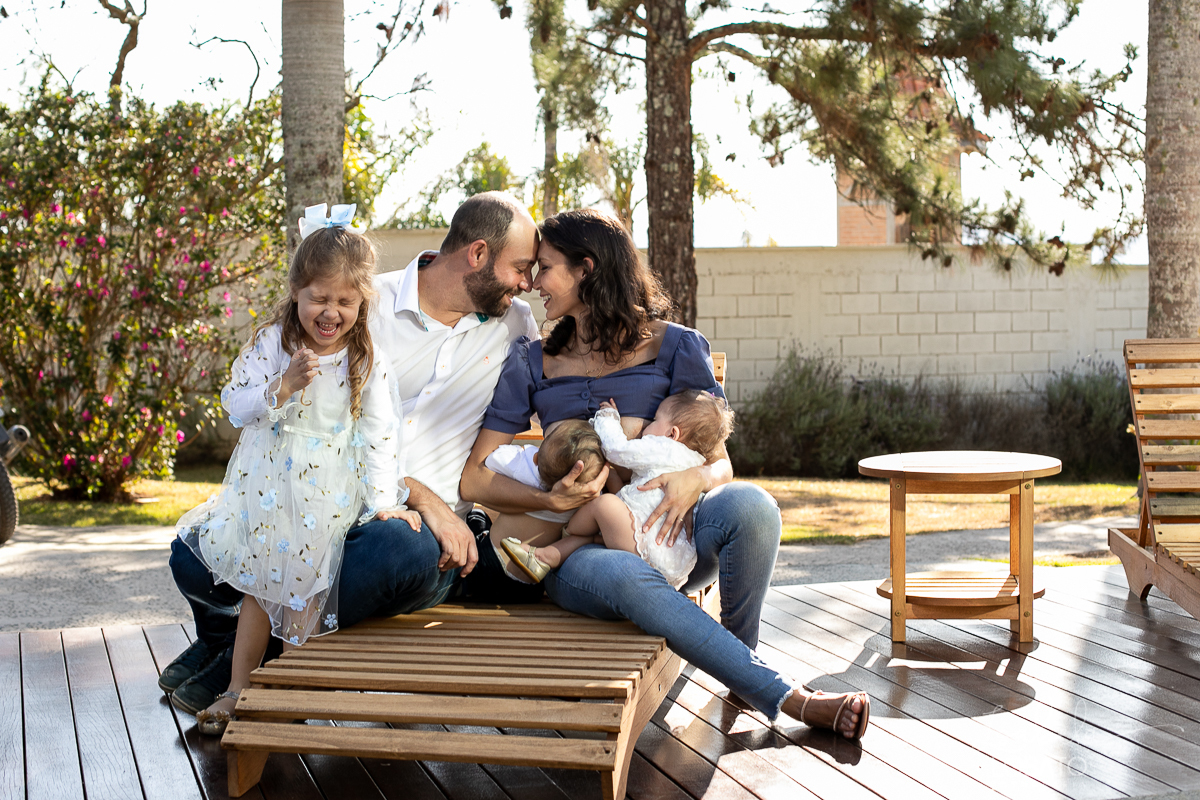 fotografa-de-familia-em-barbacena-isabela-lobato-fotografia-melhor-fotografa-de-barbacena-fotografa-de-bebes-estudio-fotografico-em-barbacena-melhor-fotografa-isabela-lobato-fotografia-ensaio-externo-de-familia-pet-labrador
