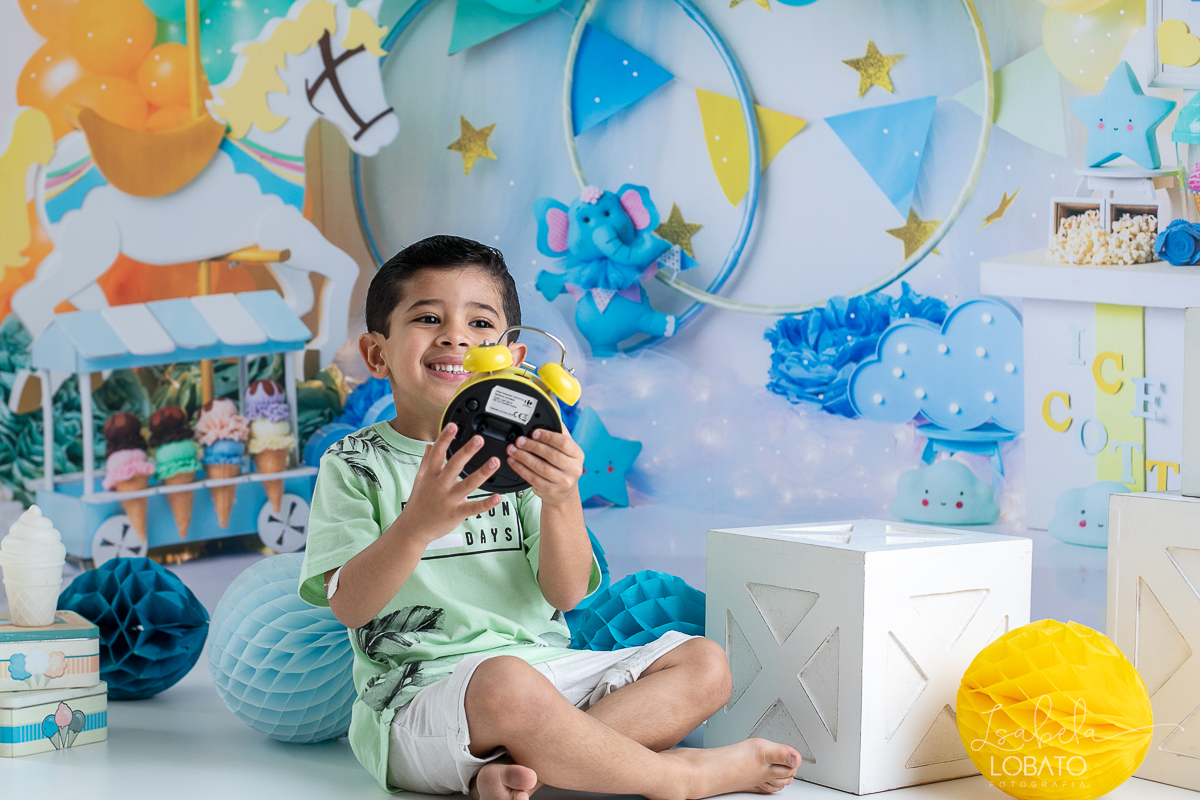 ensaio-fotografico-de-dia-das criancas-2022-mini-sessao-de-fotos-do-dia-das-criancas-fotografa-infantil-em-barbacena-ensaio-de-crianca-foto-de-recem-nascido-melhor-fotografa-da-cidade-isabela-lobato-fotografia-estudio-fotografico-em-barbacena